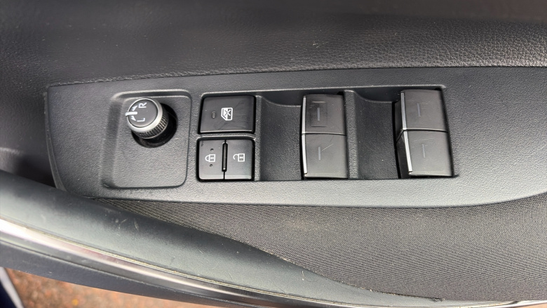 Toyota Corolla 1.8 VVT-i Hybrid Icon 5dr CVT Hybrid Hatchback